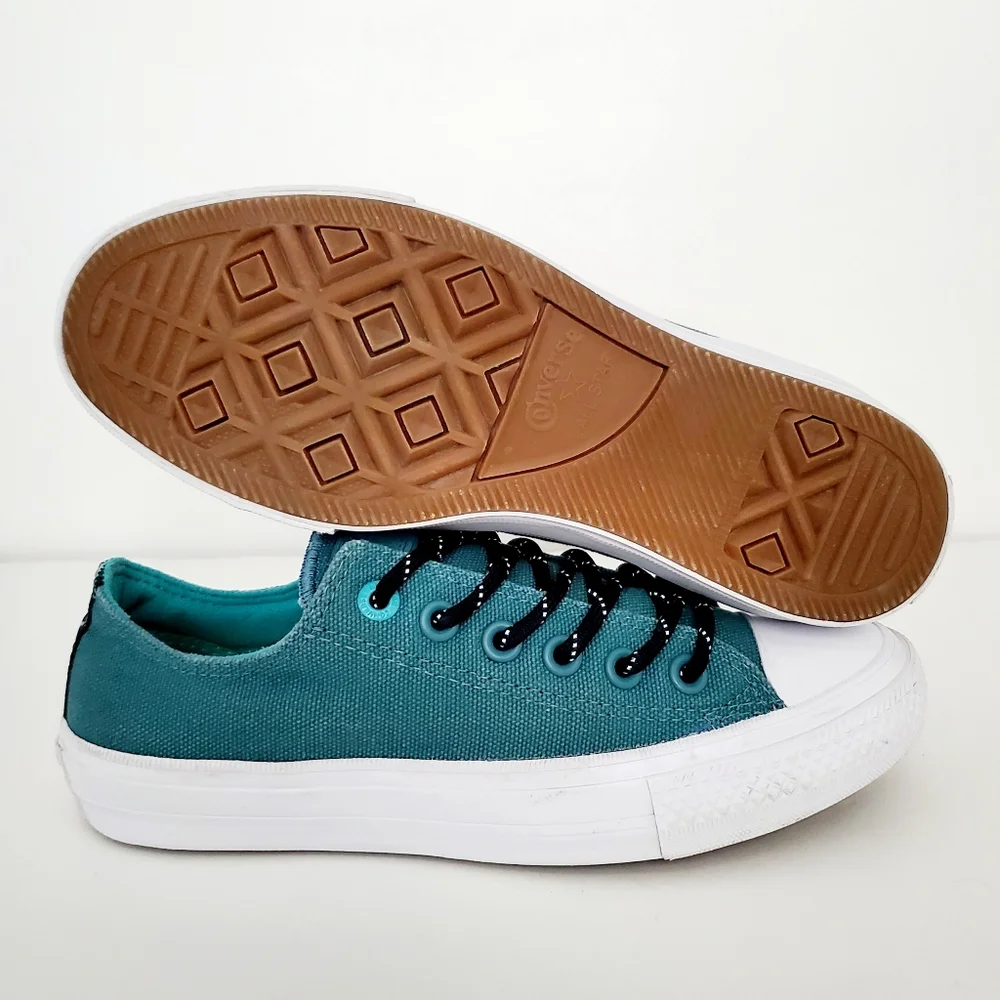 Converse classic low